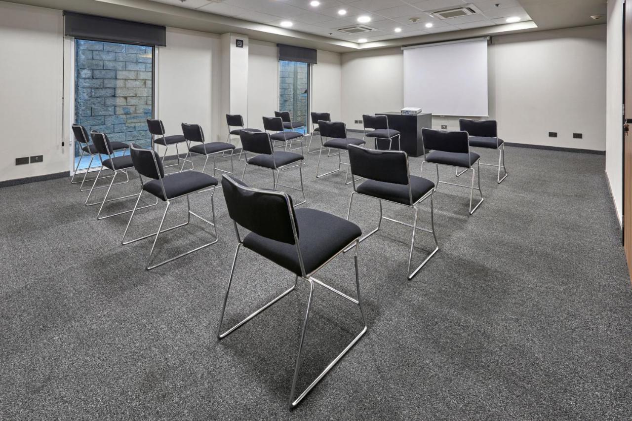Sala de Reunion City Express Tij Rio