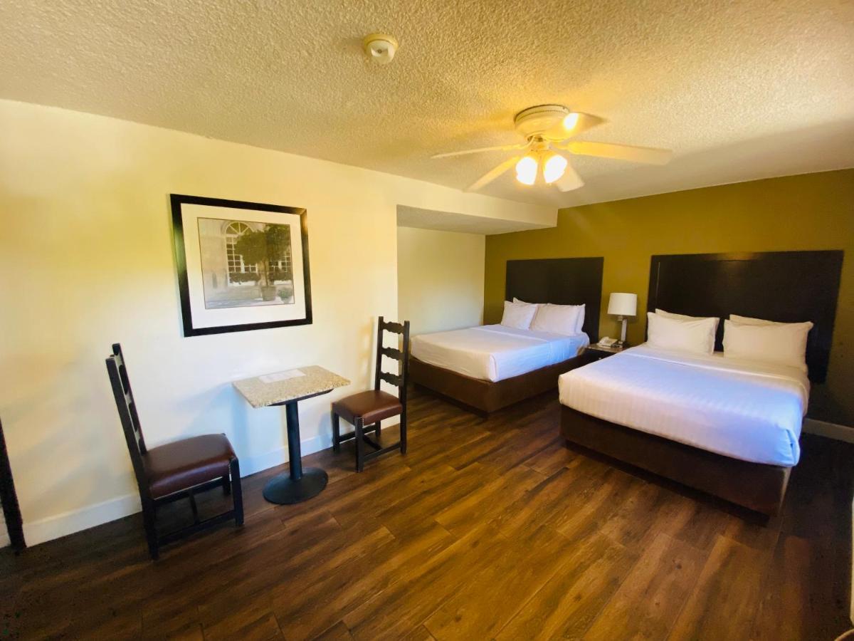 Hotel America cuarto