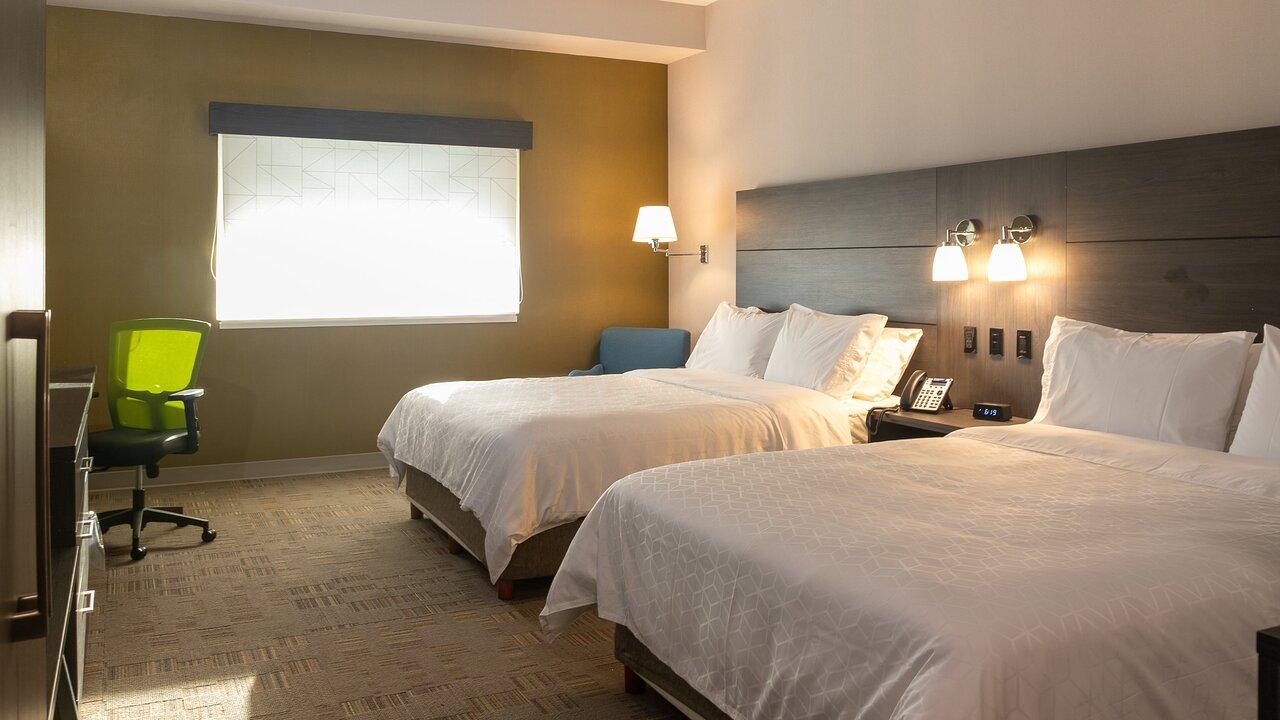 Holiday Inn Express Cuarto