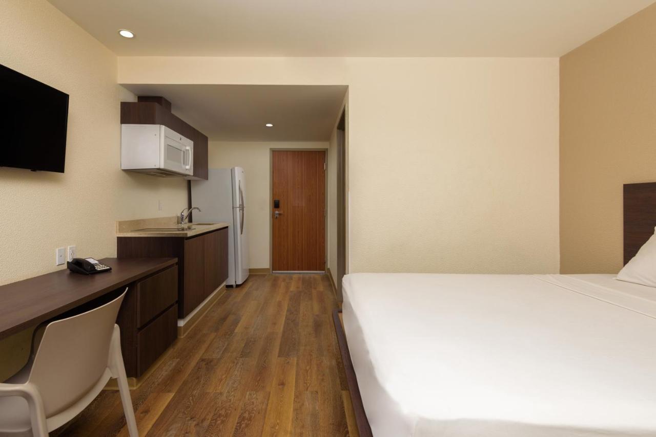 Extended Suites Cocineta