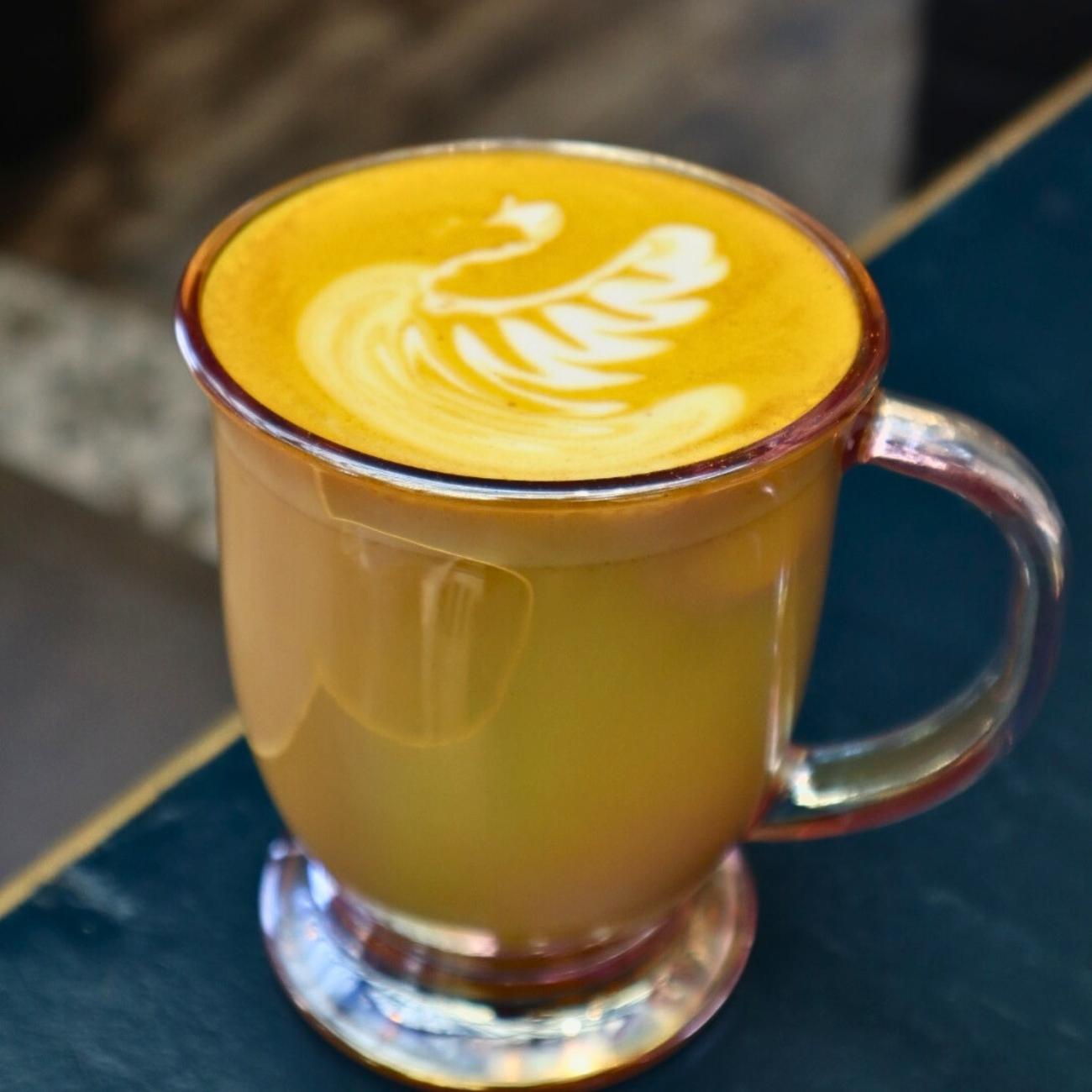 Fika golden milk
