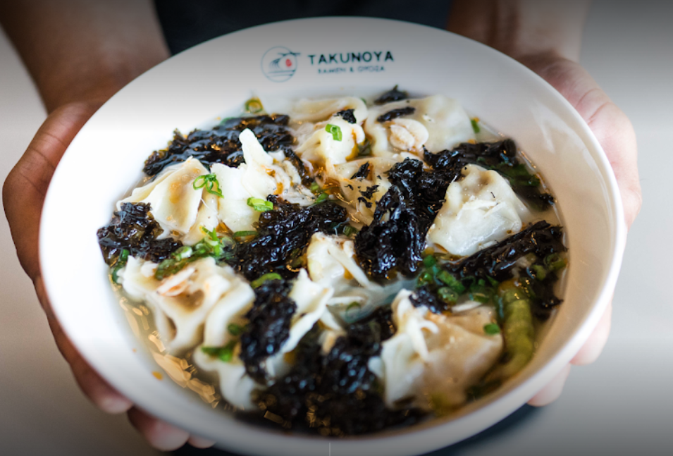 Taku soup seaweed