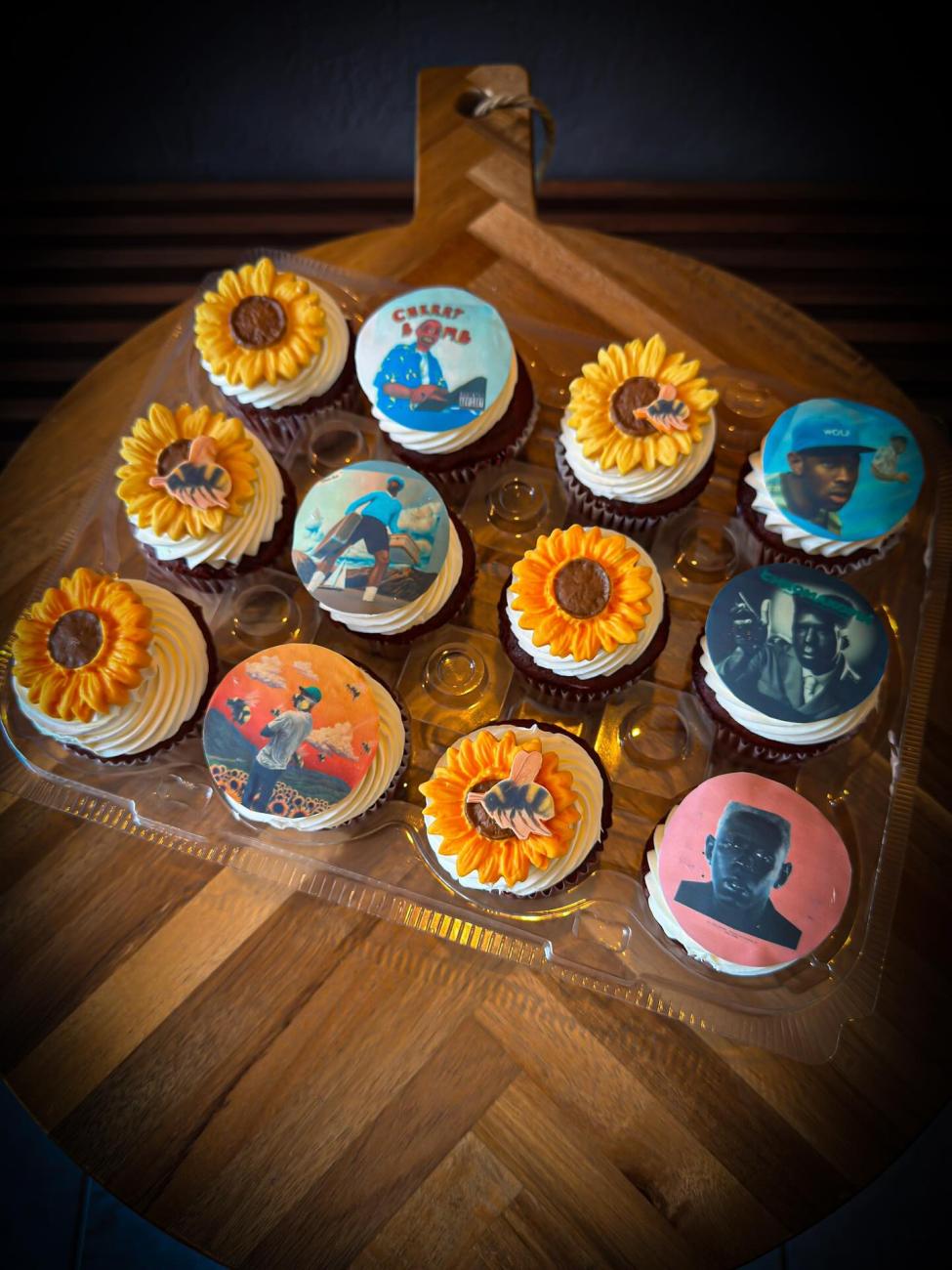 Cuarto Tiempo cupcakes