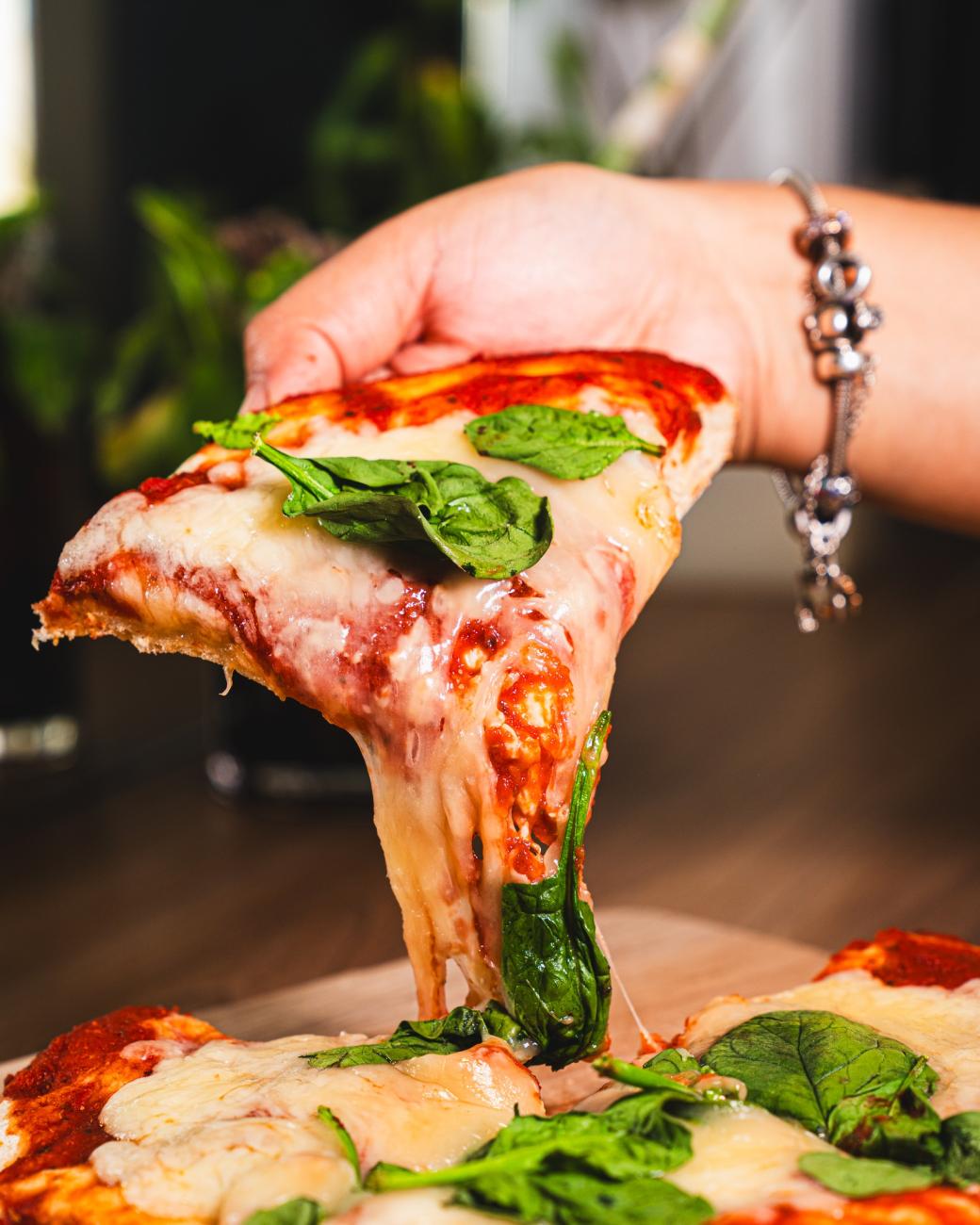 moon pizza