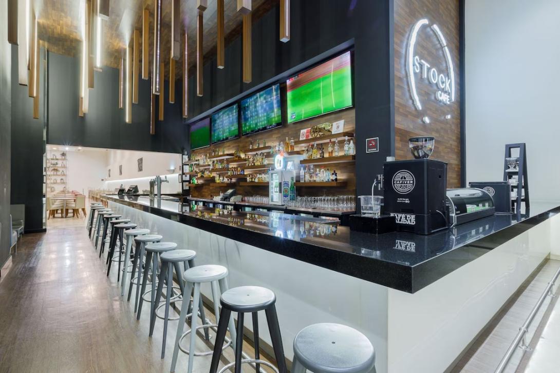 Real Inn Bar