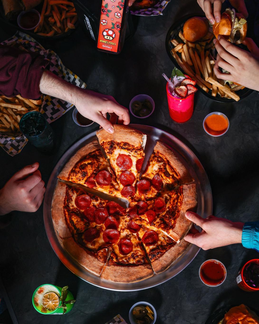 pixeland pizza